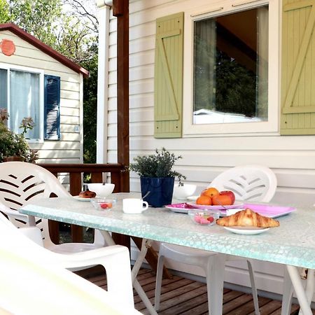 Mobilhome Paradis Bikini Sigean Extérieur photo